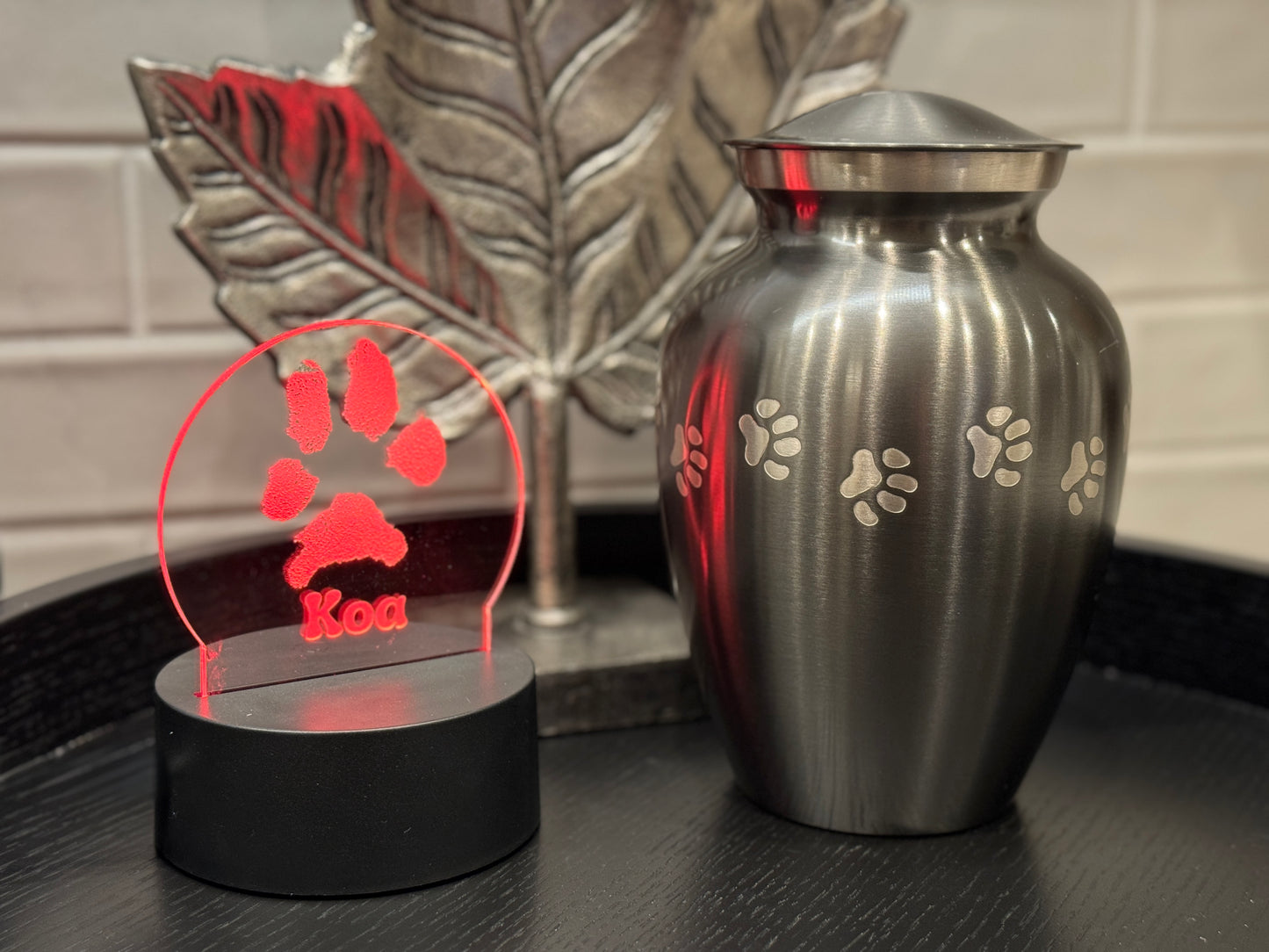 Classic Paw Slate Urn